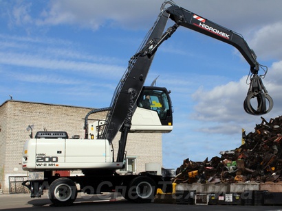 pelle de manutention sur pneus 200W MH