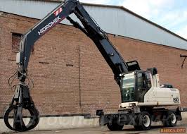 pelle de manutention sur pneus 200W MH