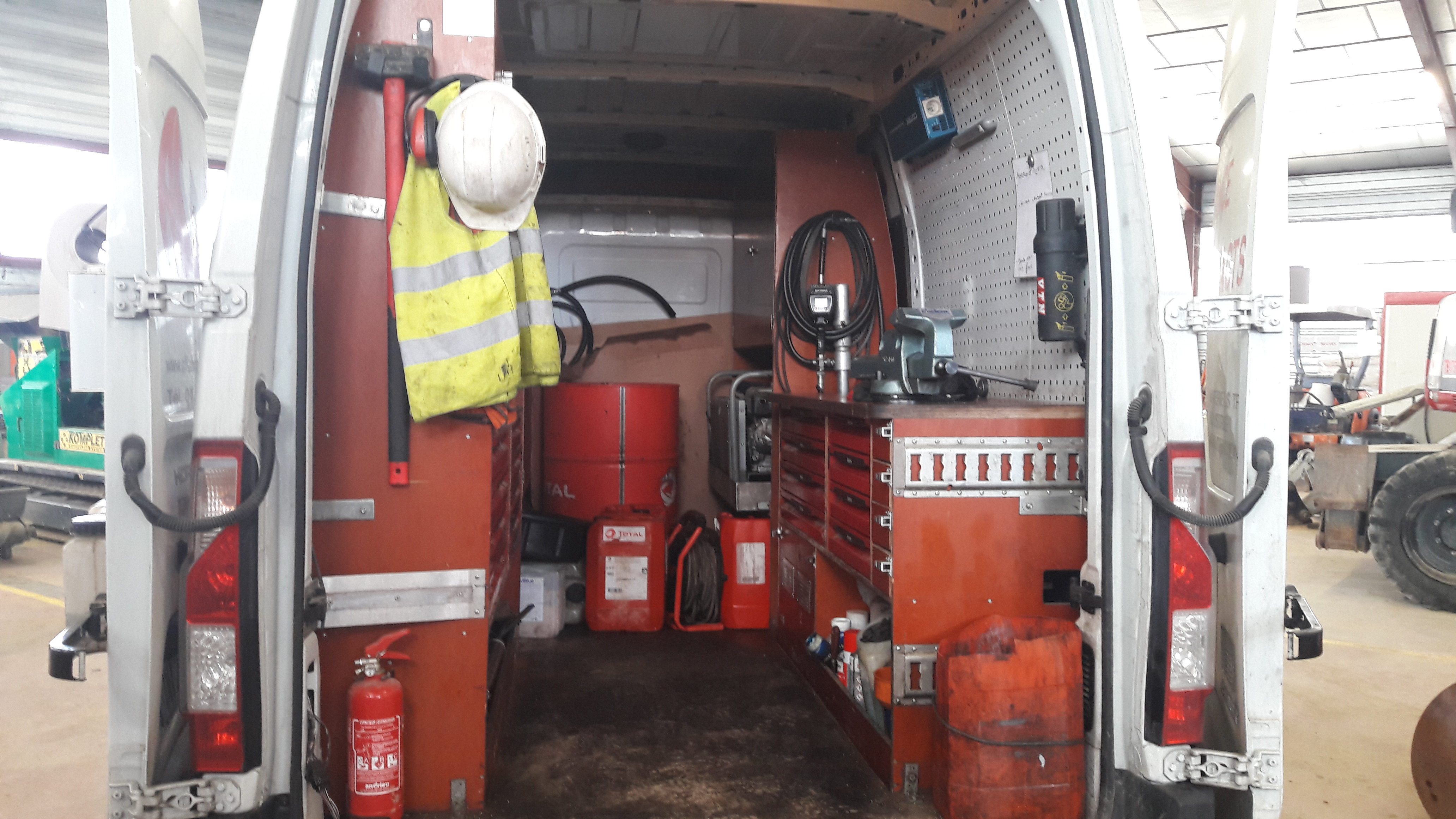 camion dépannage Alliance Compacts