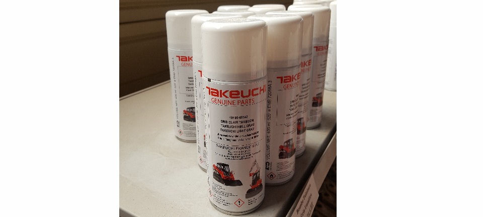 bombe de peinture takeuchi et hidromek