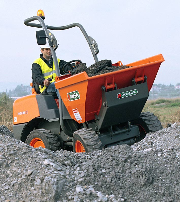 Dumper ausa sur pneus d 1000 aha